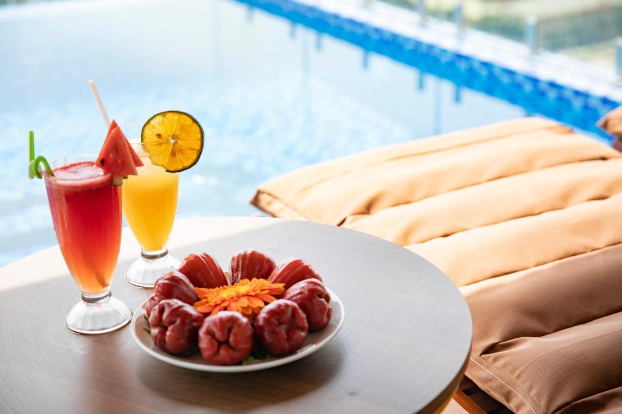 Amber Hotel Managed By Ht Нячанг Экстерьер фото