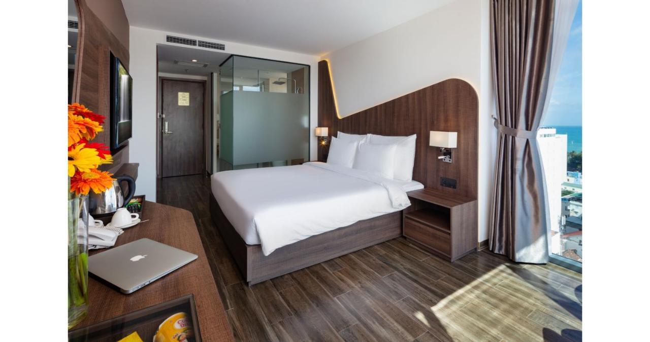 Amber Hotel Managed By Ht Нячанг Экстерьер фото